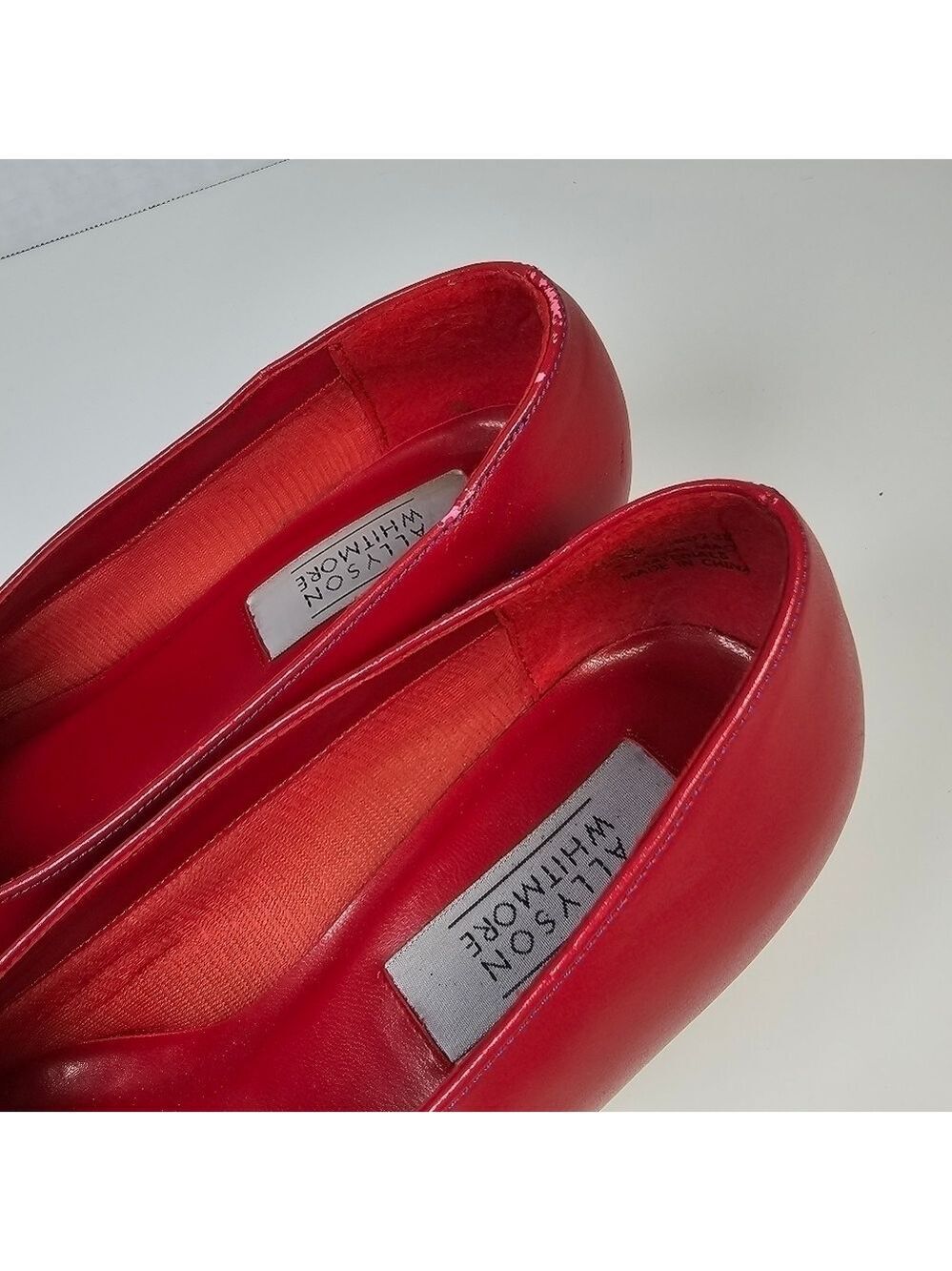 Vintage Allyson Whitmore Red Pumps with Purple Hat Design - Picture 8 of 10